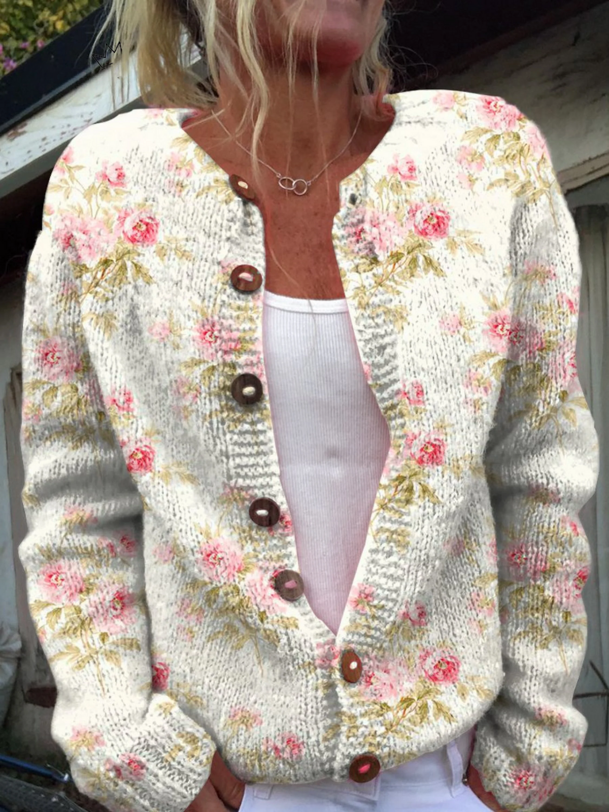 Knopf-Cardigan mit lebhaftem Druck aus rosa Blumen und grünen Blättern