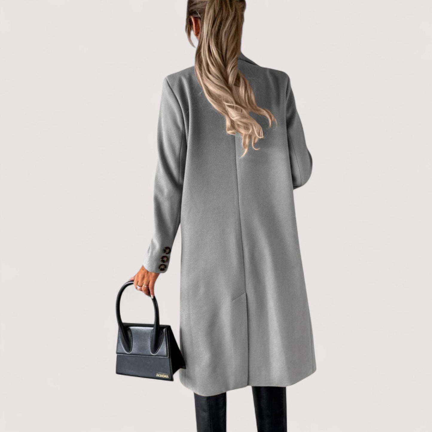 Kia™ | Langer und eleganter Mantel