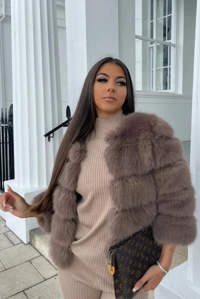 Rosita - Bequeme Kunstfelljacke