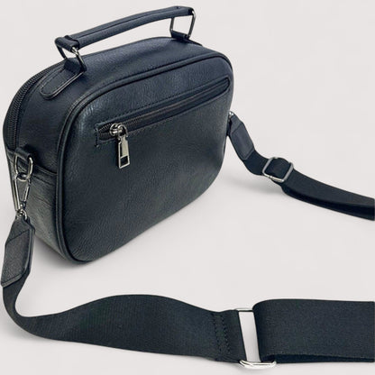 Fabienne™ | ChessMate