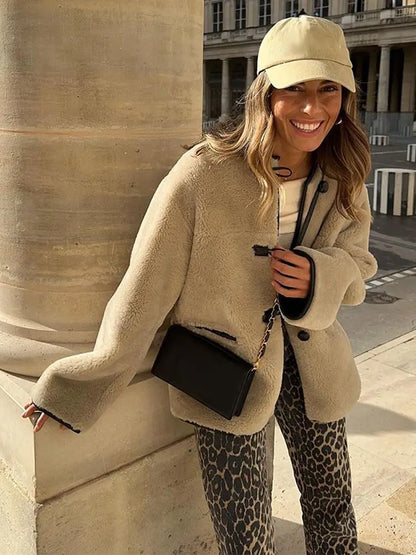 Adelina - Weicher, Langer Mantel mit praktischen Taschen